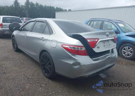2017 Toyota Camry Le z USA, uszkodzony, nr VIN 4T1BF1FK2HU645576
